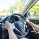 車の暑さ対策 駐車中にできることは？グッズは何が効果的？